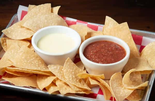 Salsa & Queso Combo