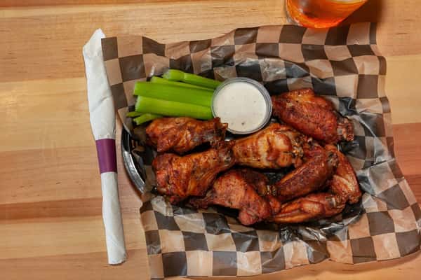 10 Smoked Wings