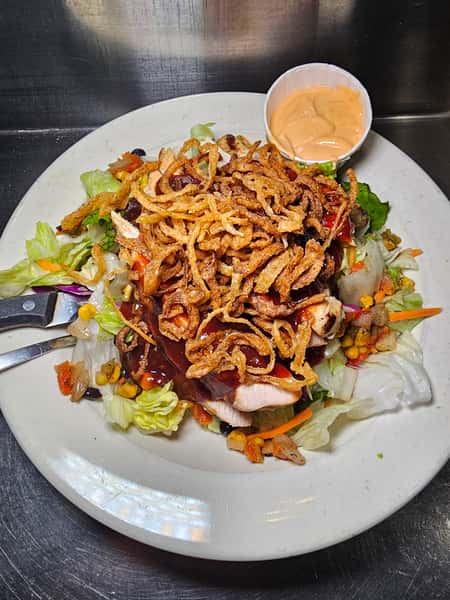 Heroes Barbecue Salad