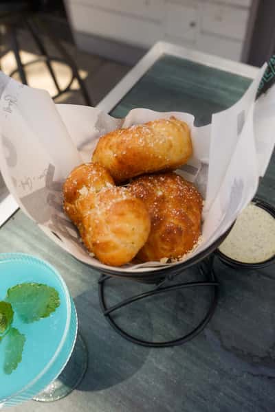 Pesto Parm Knots