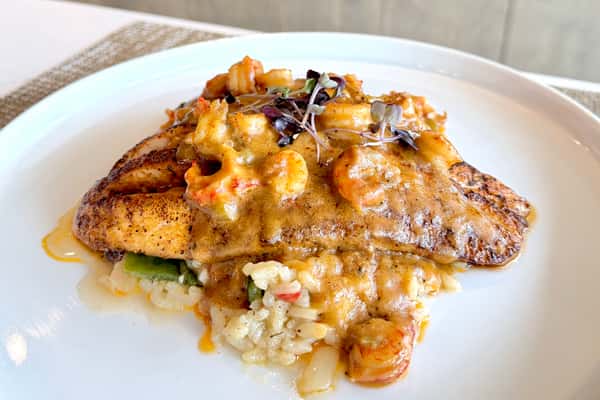 Blackened Fish with White Wine Risotto