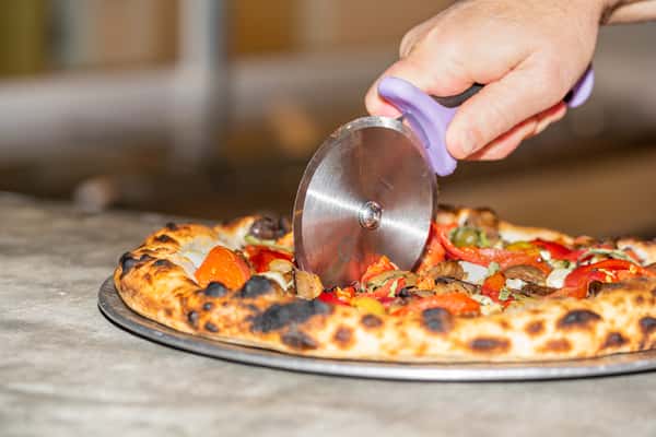 Pizza cutter