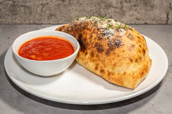 Calzone with Cheese - Toppings xtra