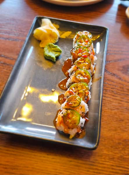 Hamachi Mango Tango Roll