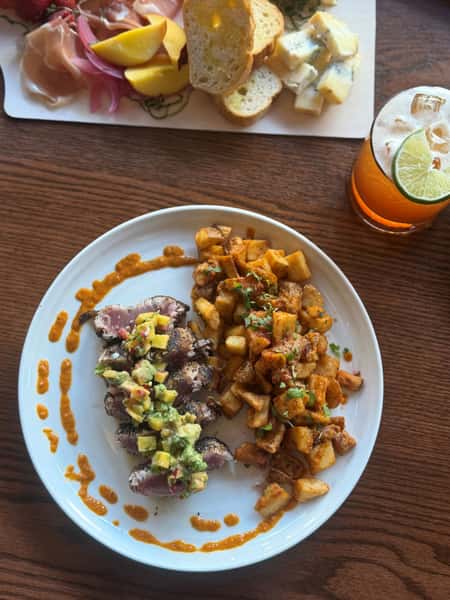 tuna entree