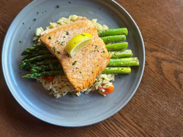 ROASTED SALMON