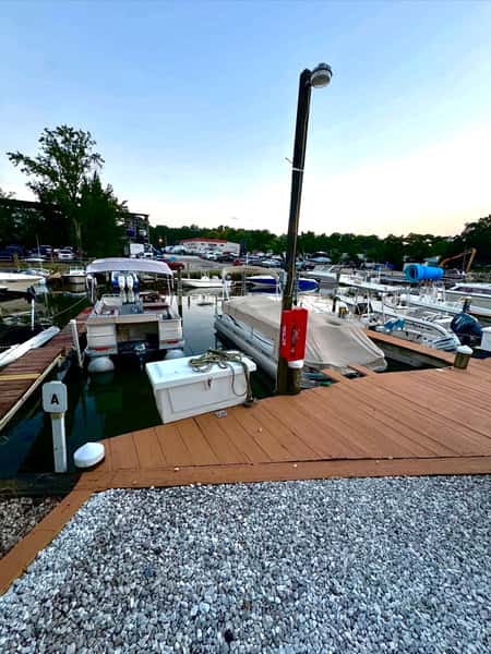 DOCK