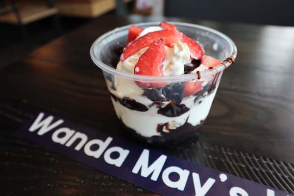 Wanda Mae's Hot Fudge Cake