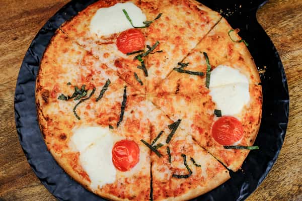 "I'm Crazy About You" Margherita Pizza