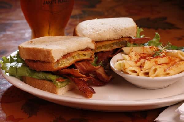 Fried Green Tomatoe Sandwich