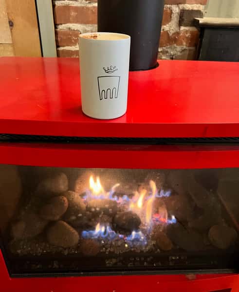 Cappuccino/Fireplace