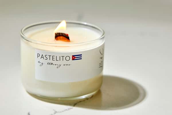 Pastelito Candle