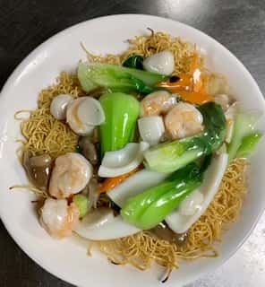 海 鮮 炒 麵 Seafood Chow Mein or Fun