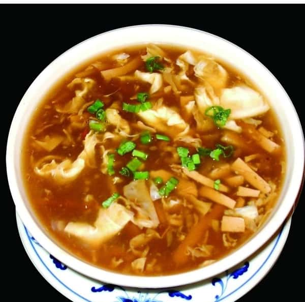 * 四 川 酸 辣 羹 Hot & Sour Soup in Szechwan Style