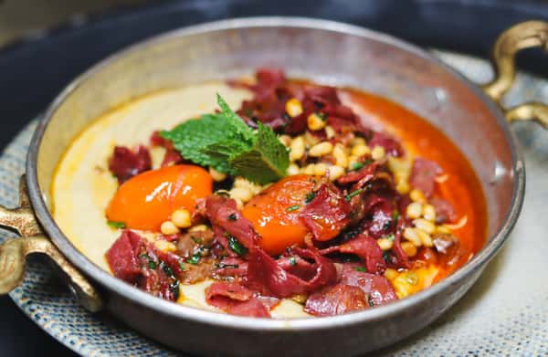 Hummus with Pastrami
