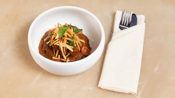 Salli Gosht