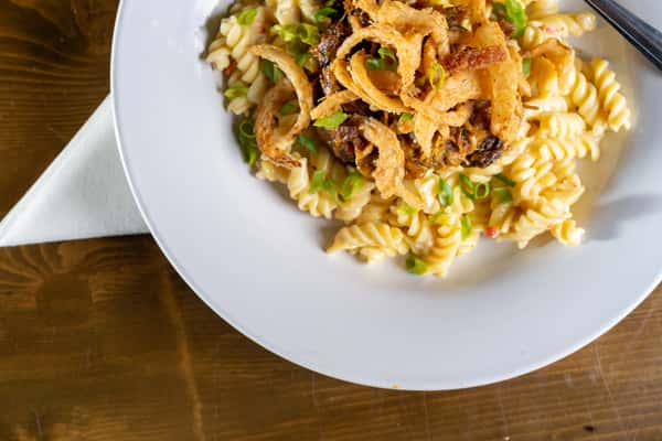 gin mill boss mac and cheese