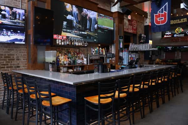 bar