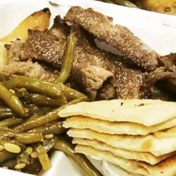 Gyro Dinner Plate.  6oz. Meat