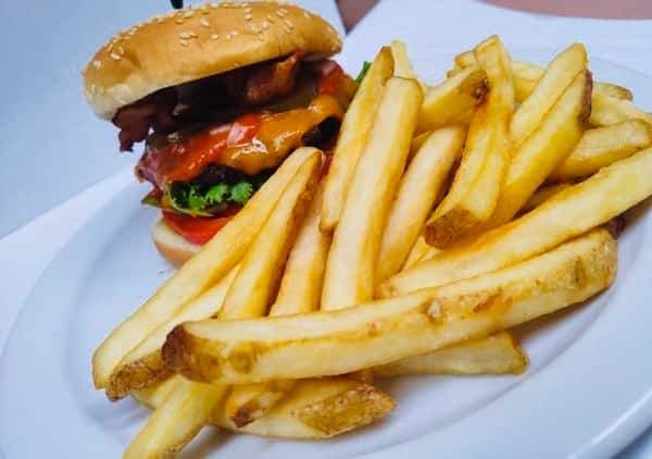 Boondocks Classic Burger
