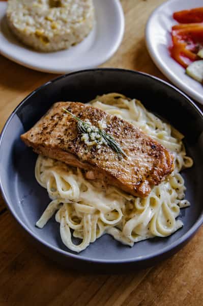 fettuccine Alfredo with Salmon