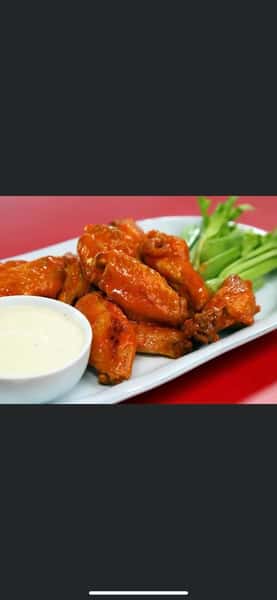 CHICKEN WINGS