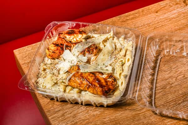 Creamy Jerk Pasta