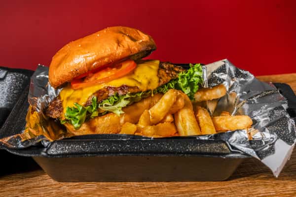 Classic Cheeseburger 