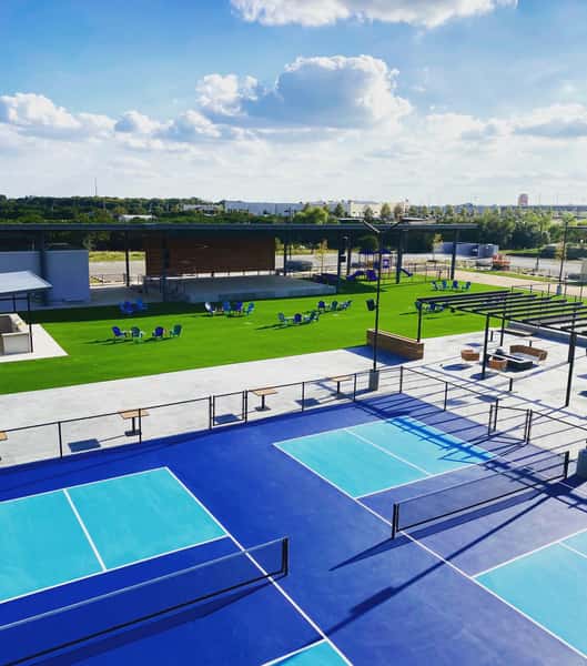 pickle ball courts