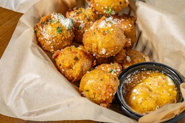Hushpuppy Basket