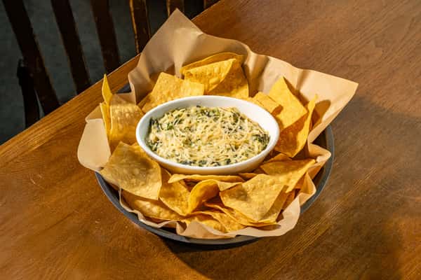 Crab Spinach and Artichoke Dip