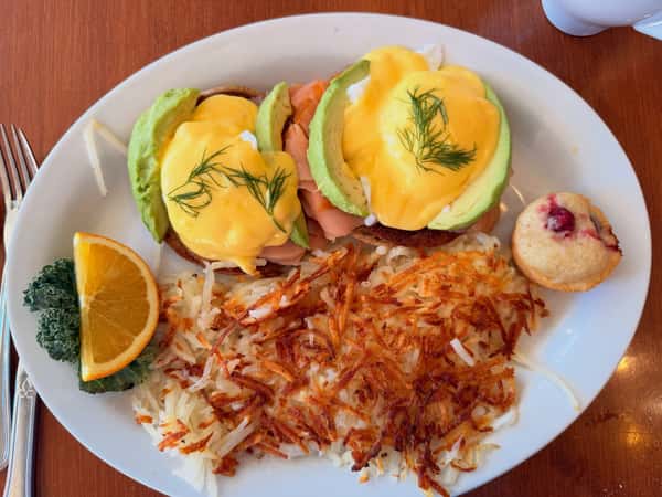 Smoked Salmon Benedict