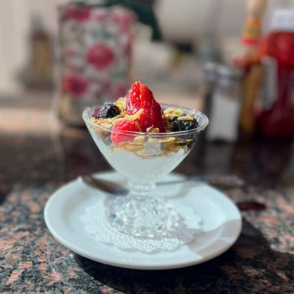 Greek Yogurt Parfait