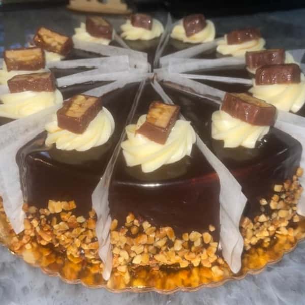 Snicker Cheesecake