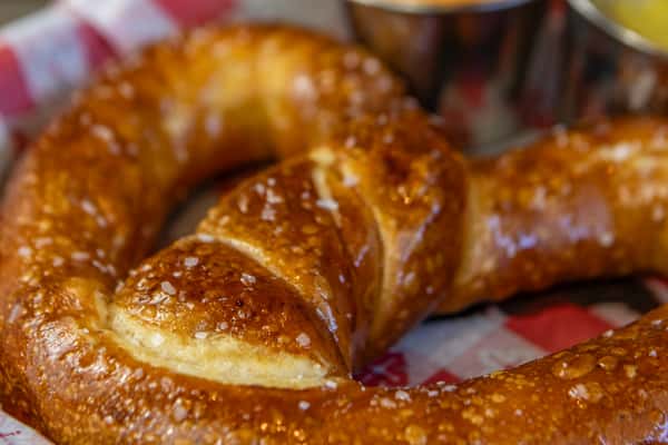 Jumbo Soft Pretzel