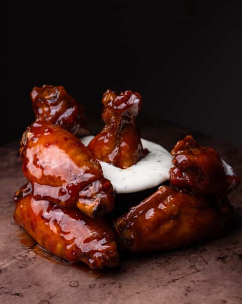 10 PC Wings for $10.00