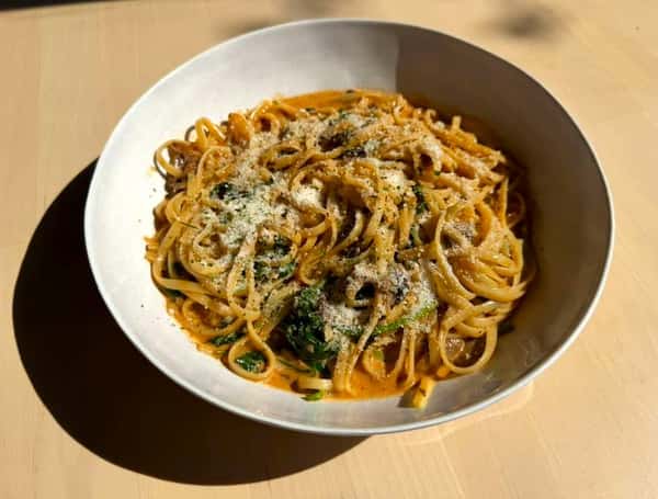Linguine Pasta  (1/2 Tray)