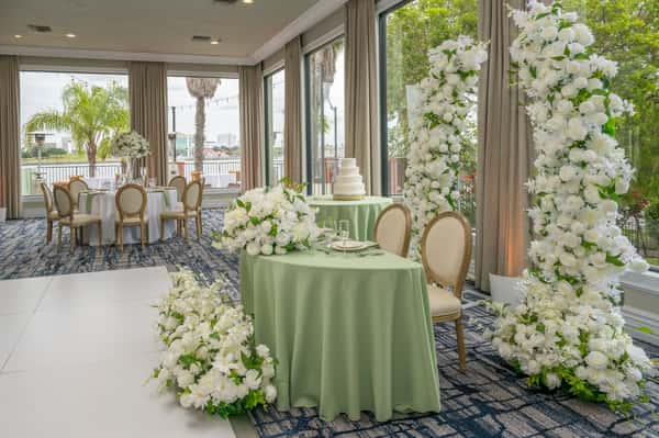 elegant green setup