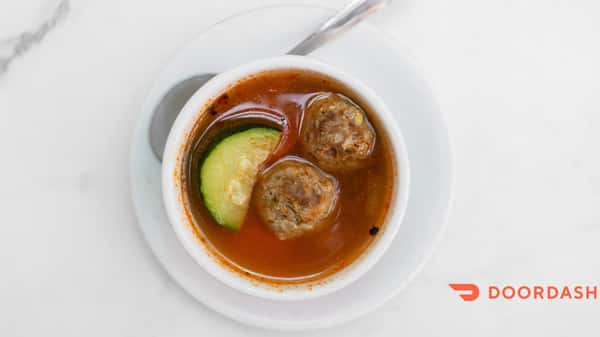 Sopa de Albondigas