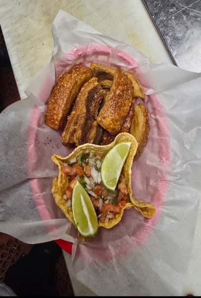 Canasta de Chicharrones