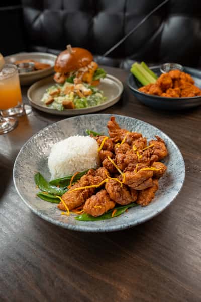 LEAH'S SPICY ORANGE CHICKEN