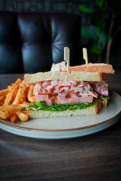 LOBSTER BLT
