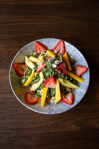 STRAWBERRY MANGO SALAD