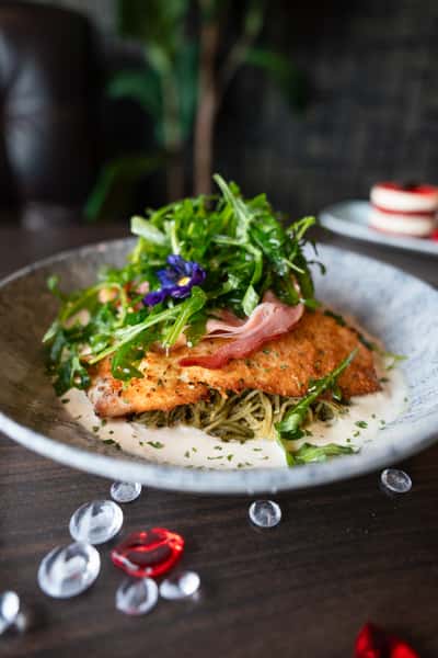 VICTORIA'S CHICKEN