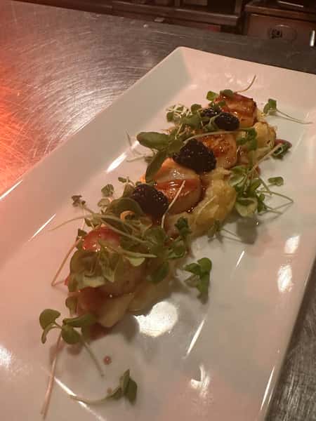 Seared Scallops *