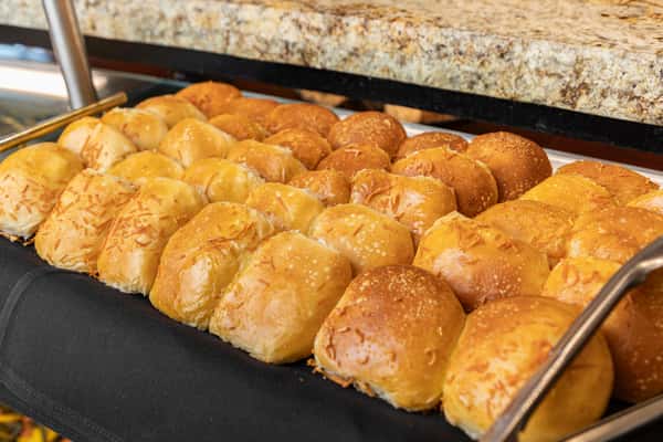Homemade Garlic Roll & Butter