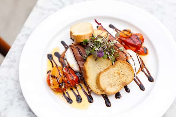 BURRATA & FIG