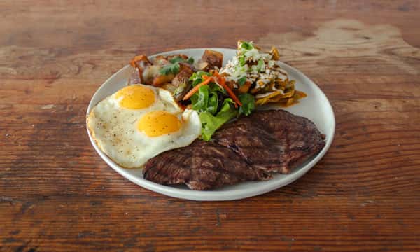 Asada con Huevos