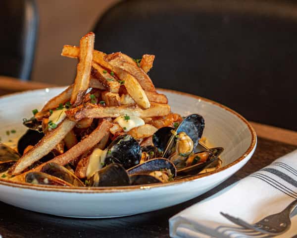 fries and mussels