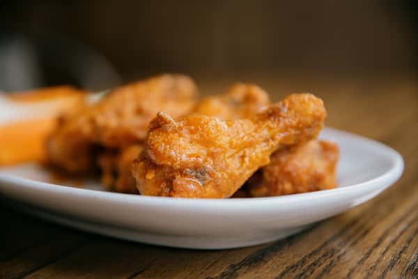 bucket of wings